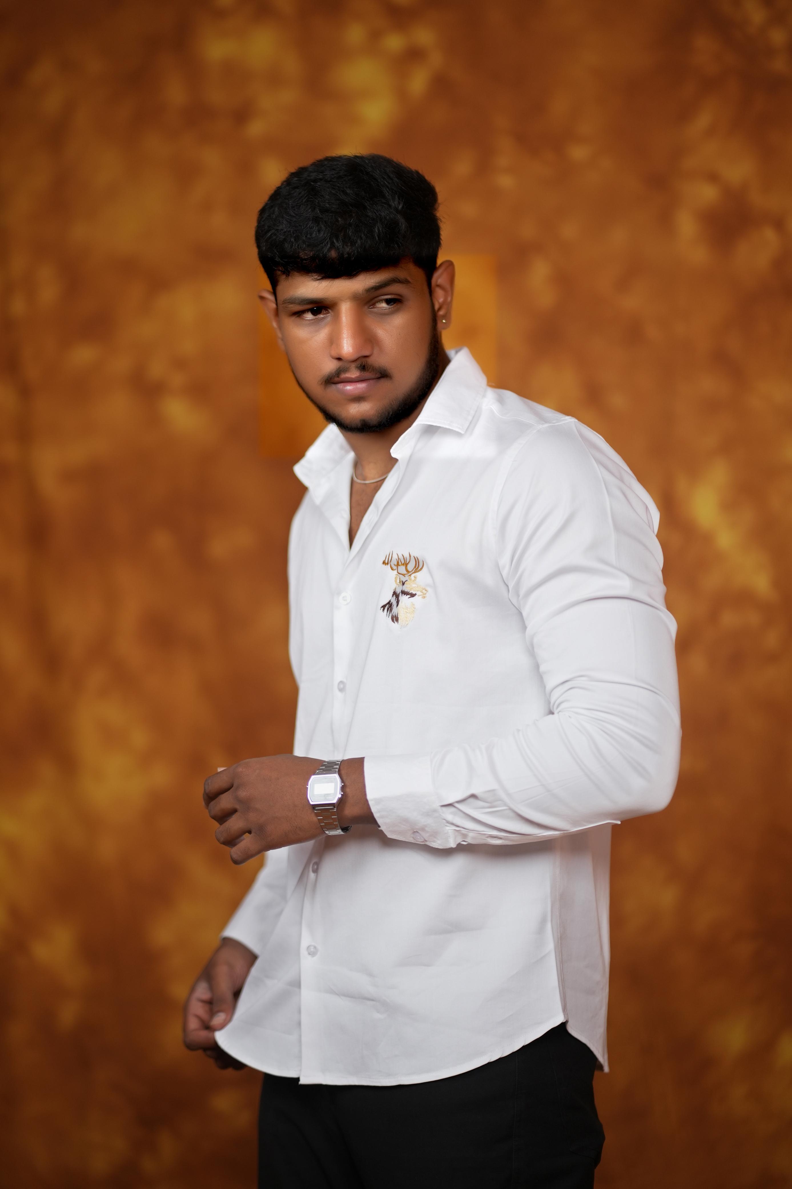 White Shirt With Deer Embroidery
