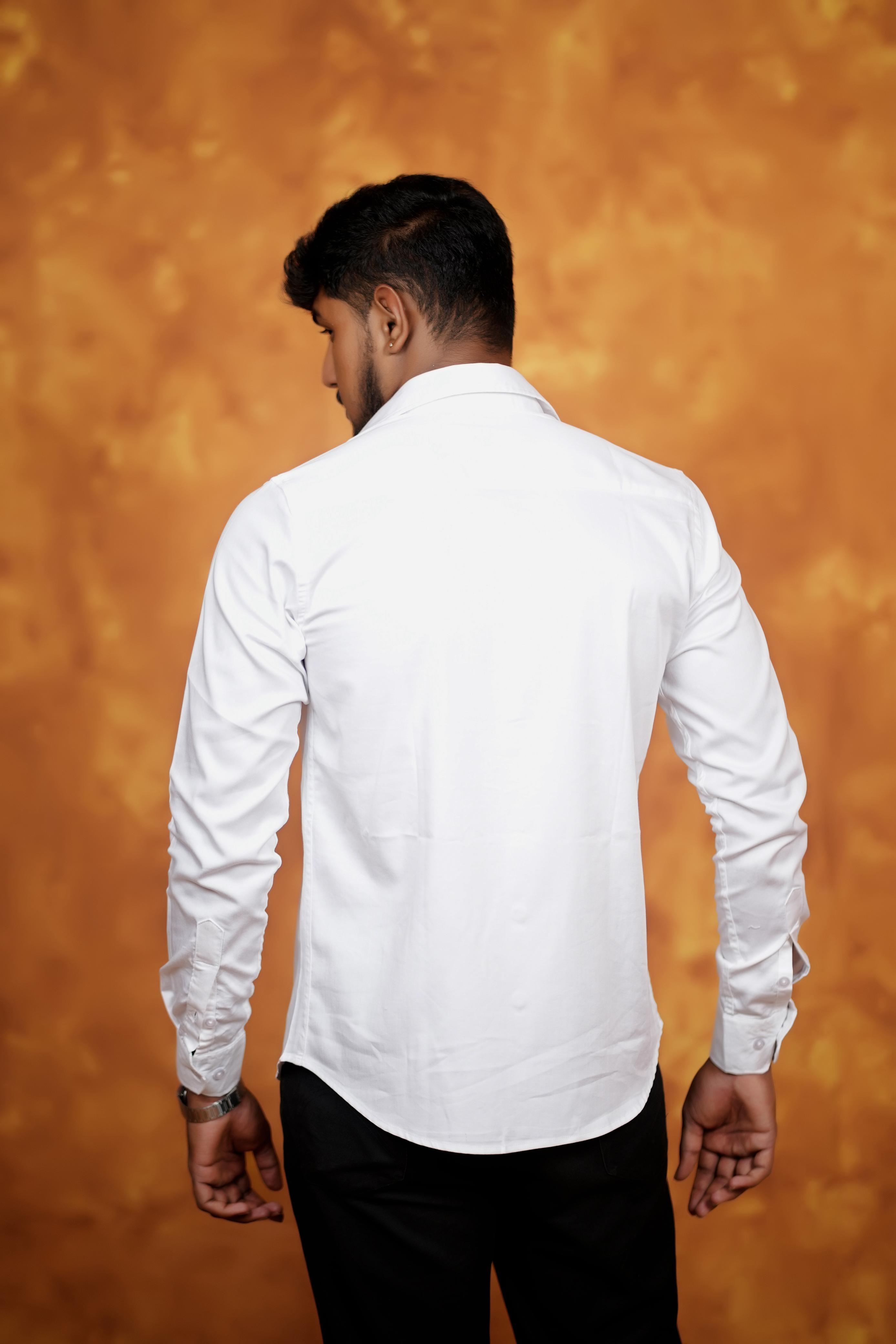 White Shirt With Deer Embroidery